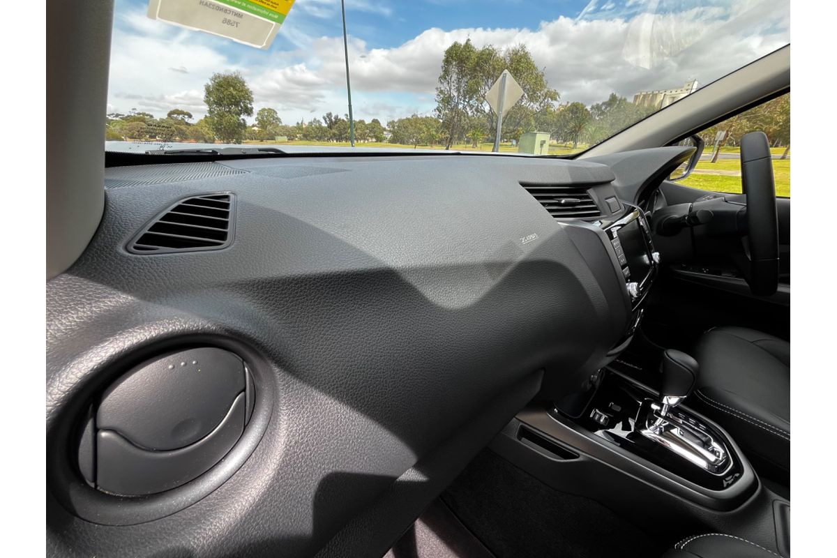 2024 Nissan Navara PRO-4X D23 4X4