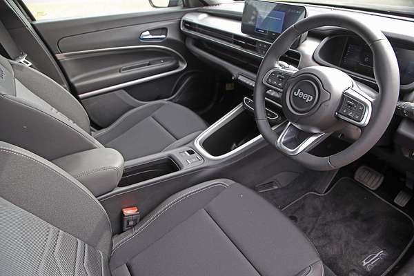 2024 Jeep Avenger Longitude JJ