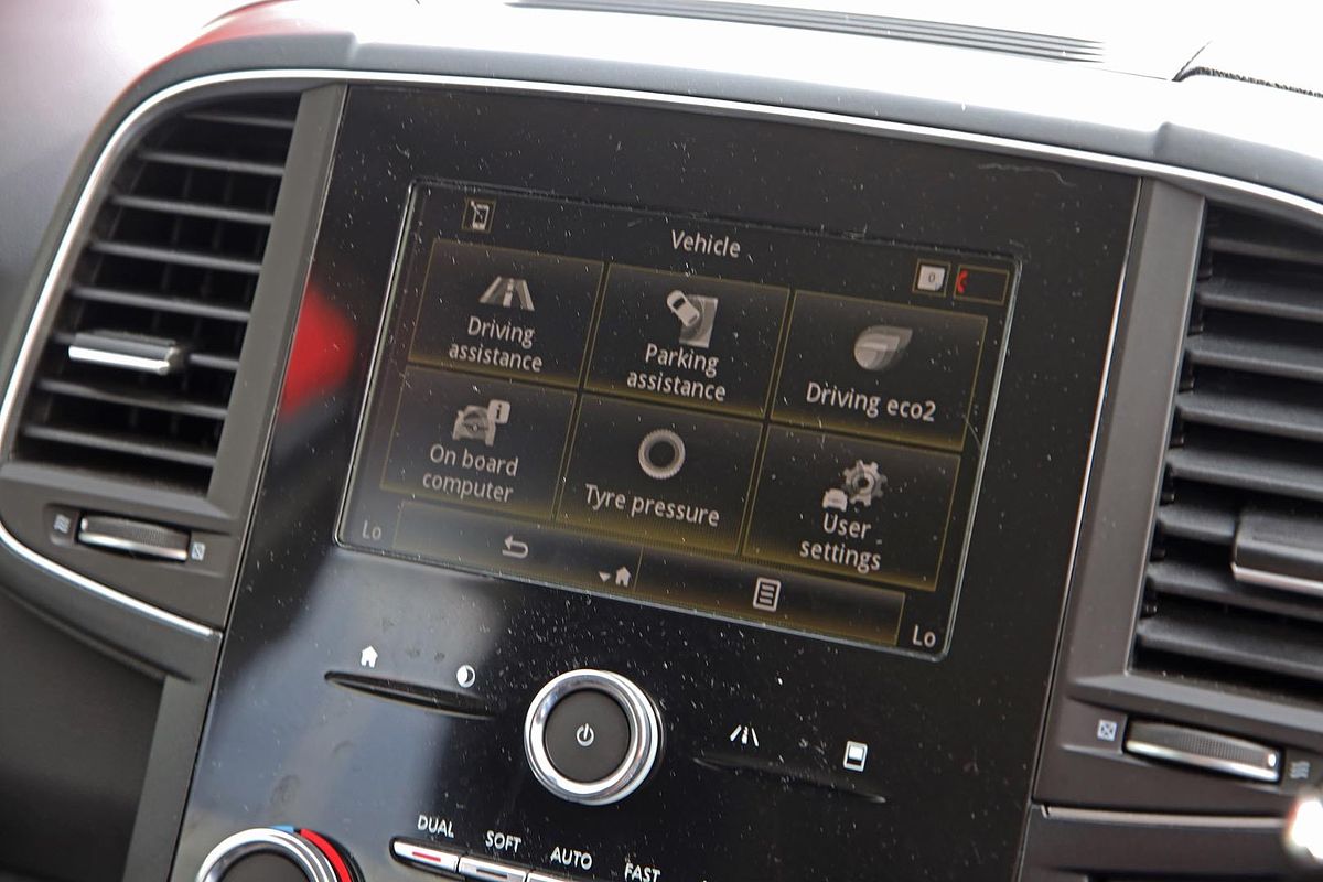 2022 Renault Koleos Life HZG
