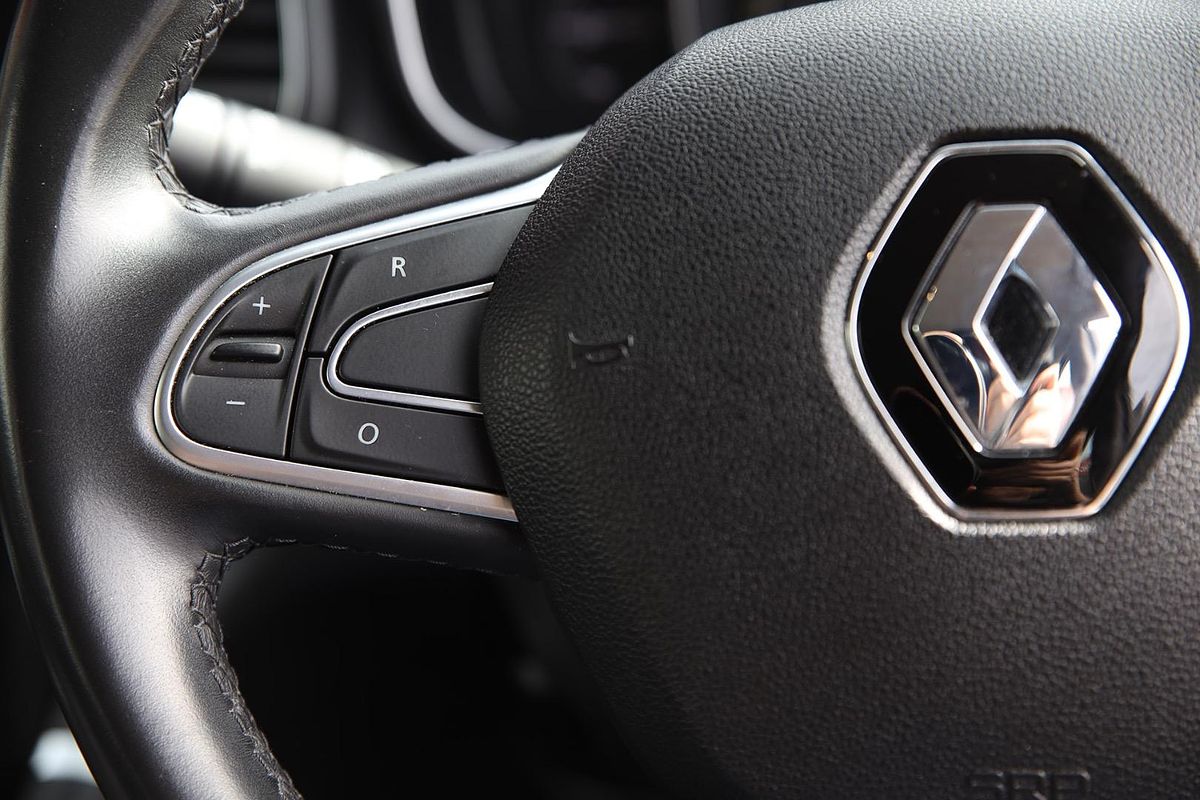 2022 Renault Koleos Life HZG
