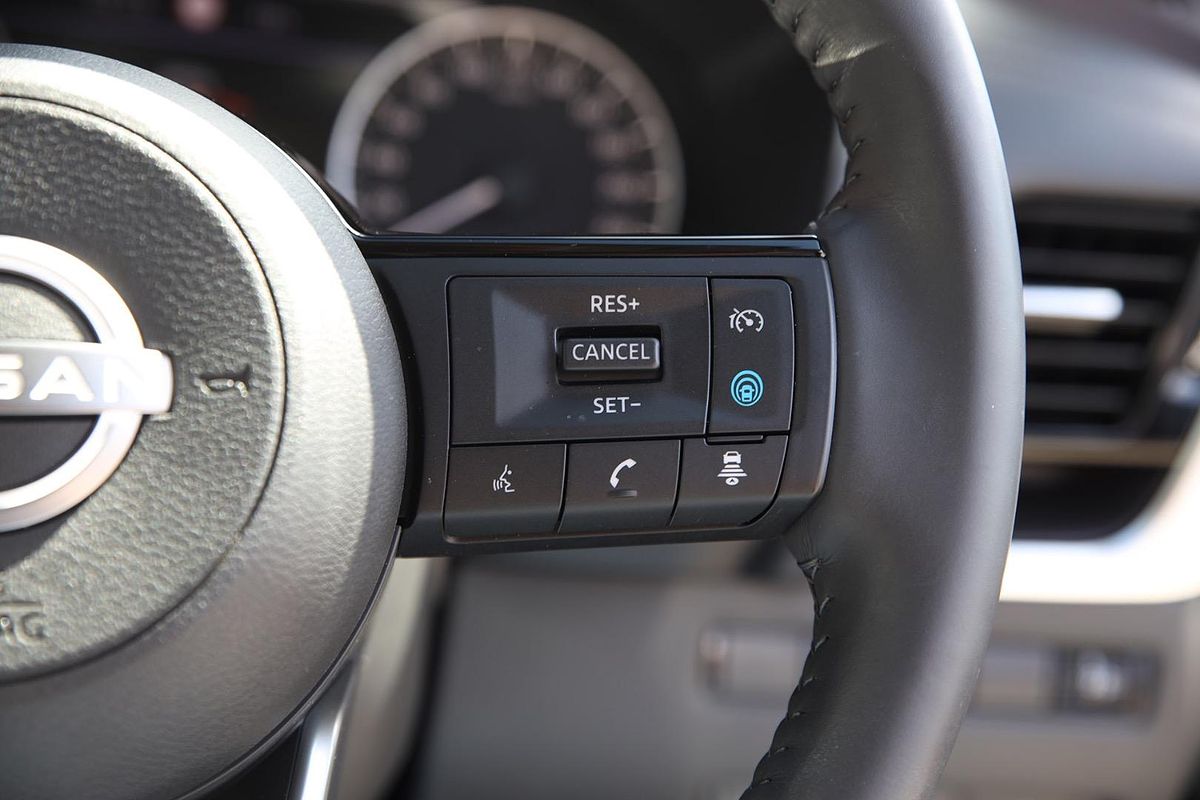 2024 Nissan X-TRAIL ST-L e-POWER T33
