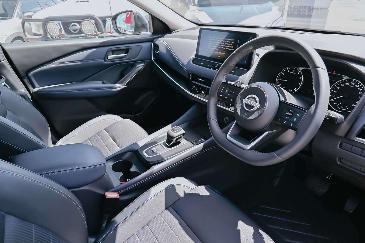 2023 Nissan QASHQAI ST-L J12