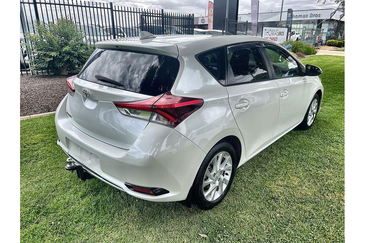 2015 Toyota Corolla Ascent Sport ZRE182R