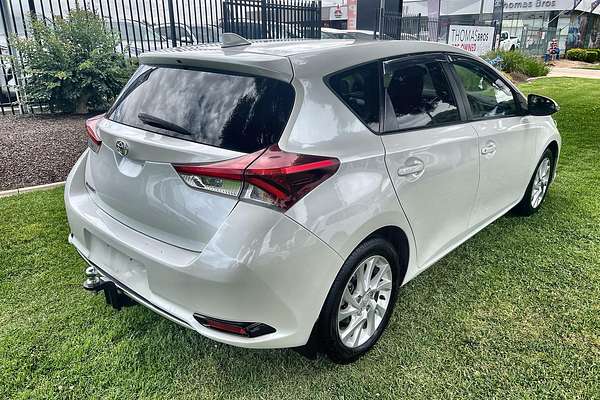 2015 Toyota Corolla Ascent Sport ZRE182R