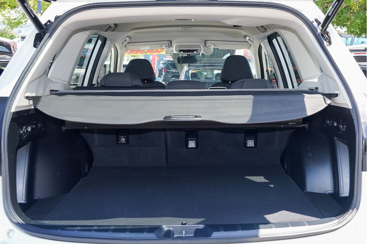 2019 Subaru Forester 2.5i Premium S5