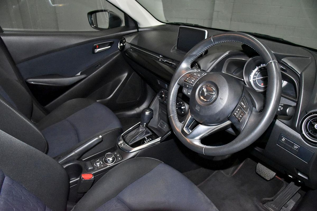 2016 Mazda 2 Maxx DJ Series