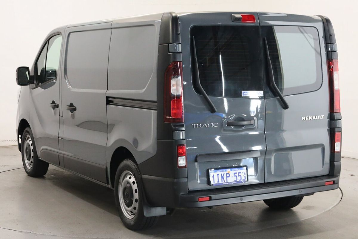 2023 Renault Trafic Pro X82 SWB