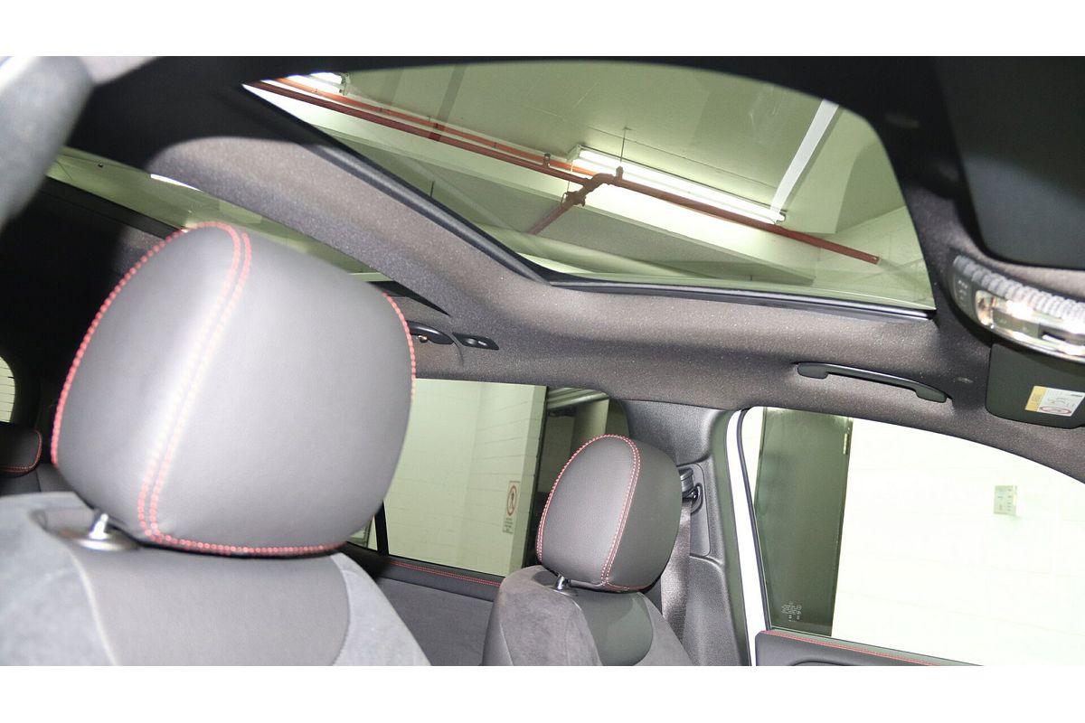 2024 Mercedes-Benz GLB-Class GLB250 X247