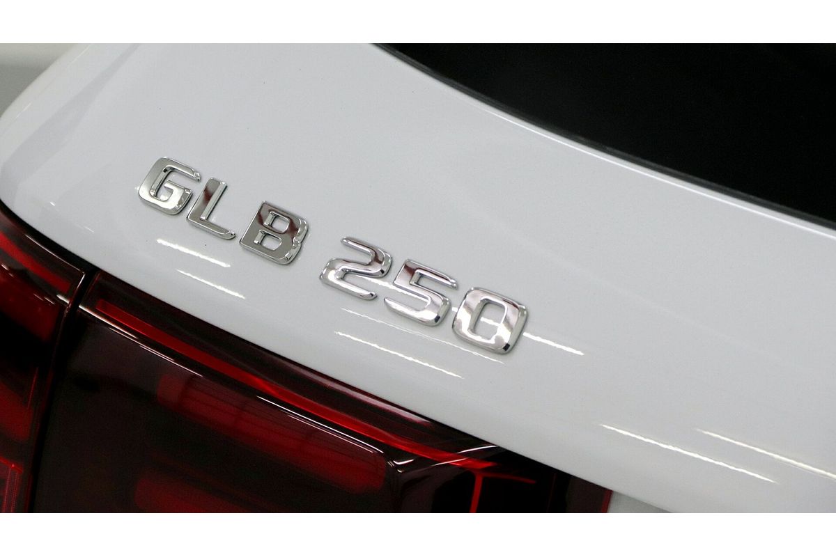 2024 Mercedes-Benz GLB-Class GLB250 X247