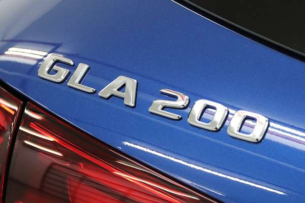 2024 Mercedes-Benz GLA-Class GLA200 H247