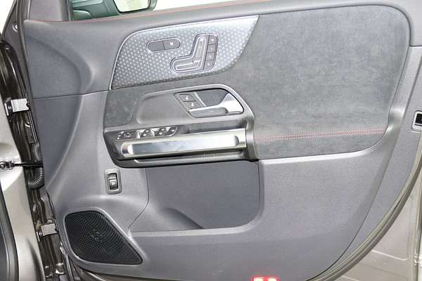 2024 Mercedes-Benz EQB EQB250+ X243
