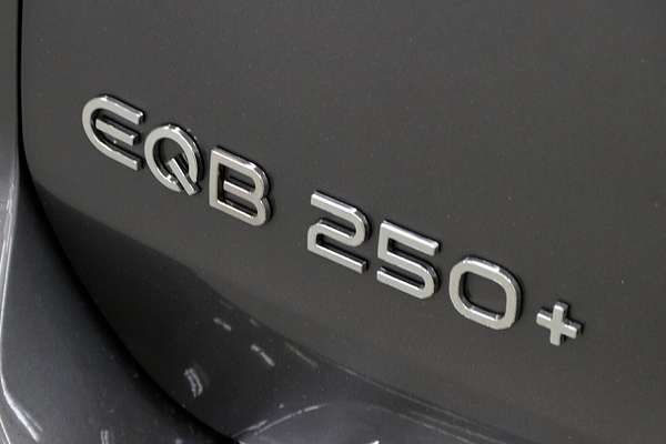 2024 Mercedes-Benz EQB EQB250+ X243