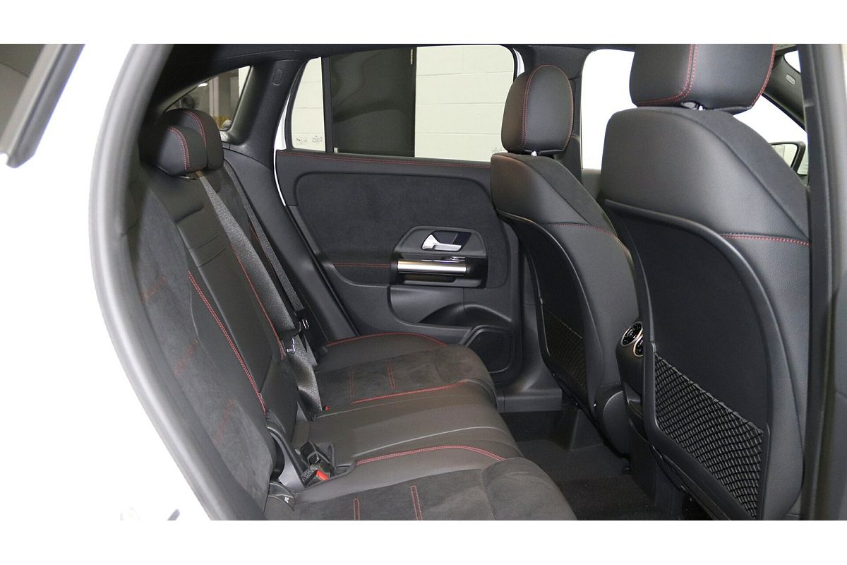 2024 Mercedes-Benz GLA-Class GLA200 H247