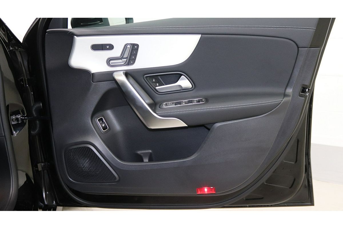 2024 Mercedes-Benz A-Class A250 V177