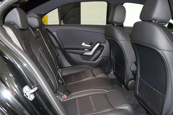 2024 Mercedes-Benz A-Class A250 V177
