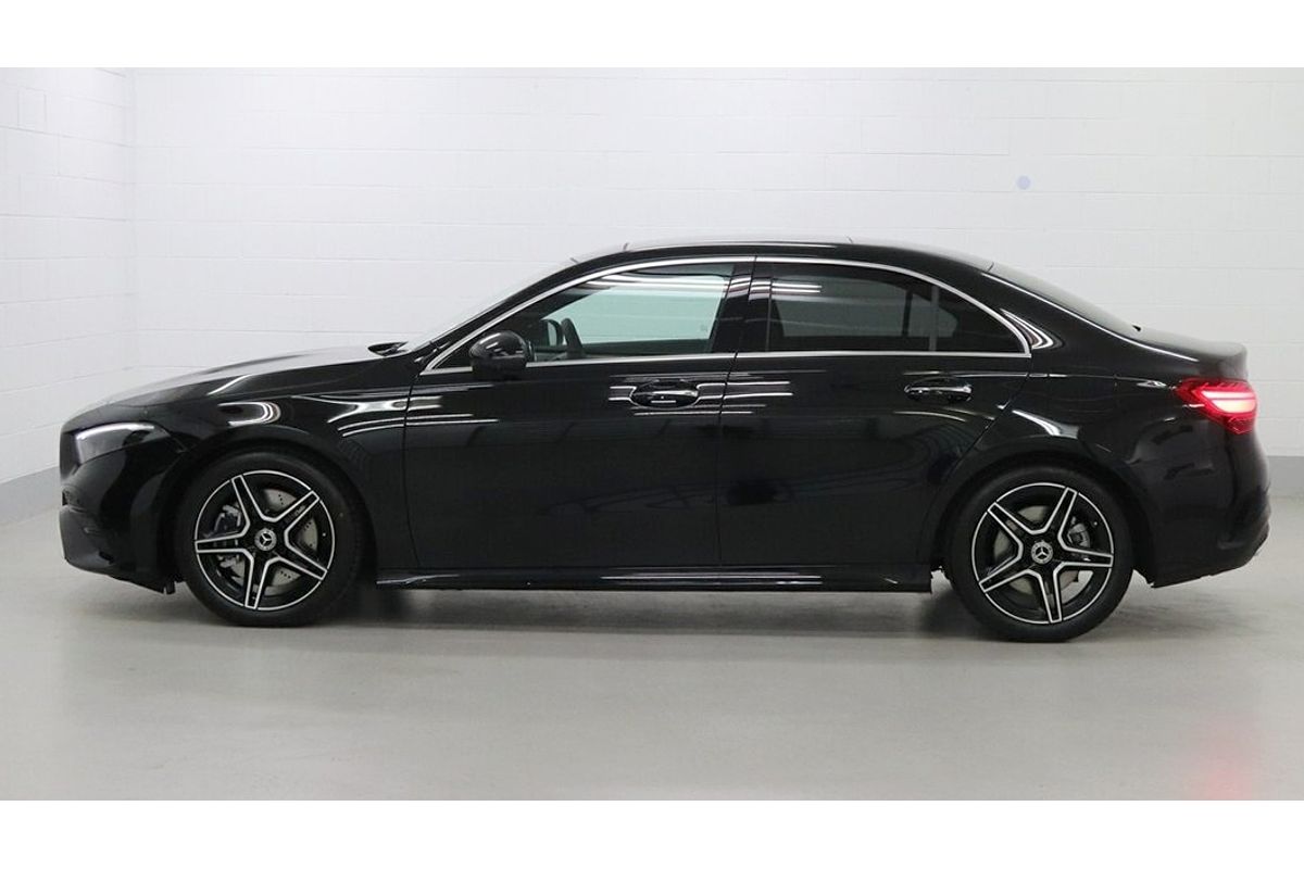2024 Mercedes-Benz A-Class A250 V177