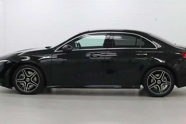2024 Mercedes-Benz A-Class A250 V177