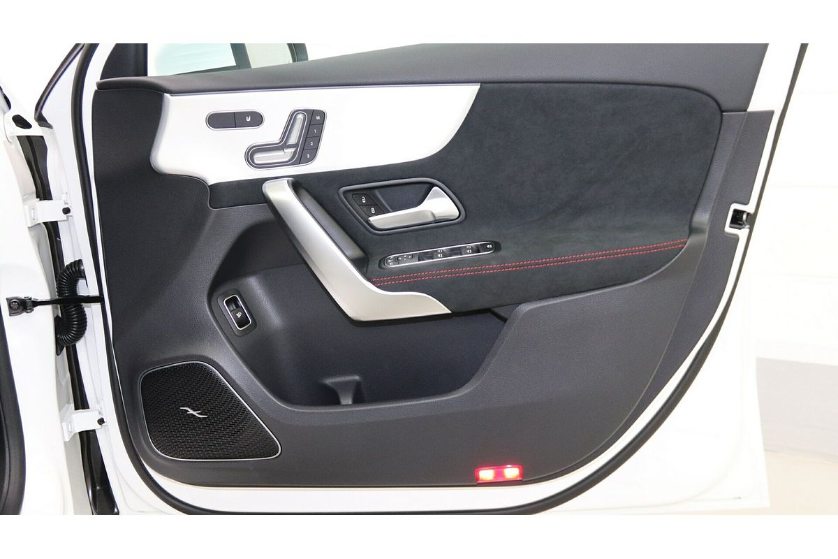 2024 Mercedes-Benz A-Class A250 V177