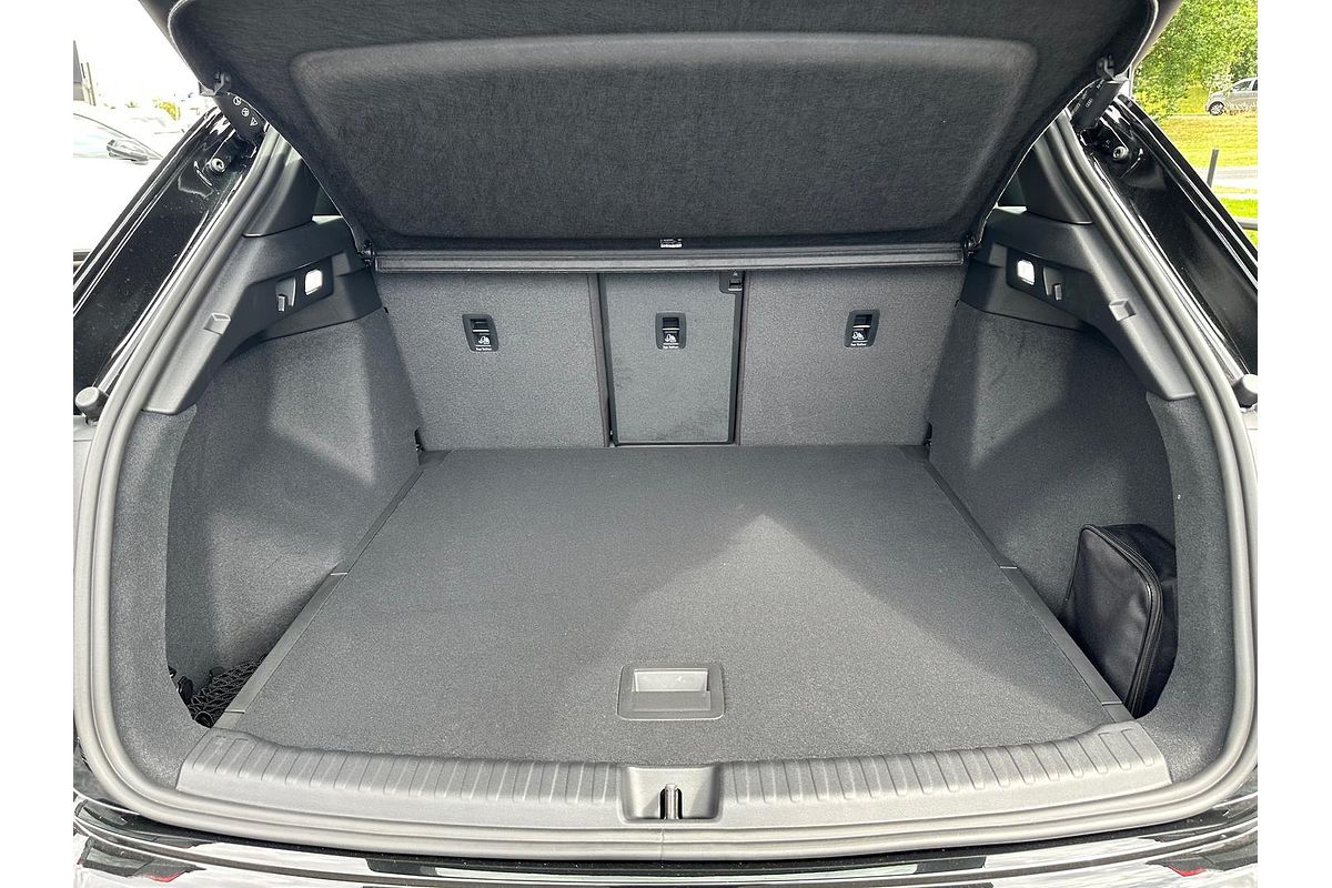 2024 Audi Q4 e-tron 55 F4