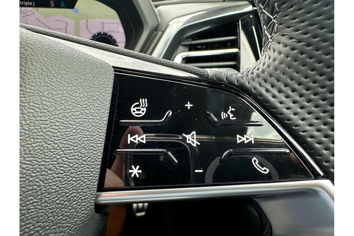 2024 Audi Q4 e-tron 55 F4