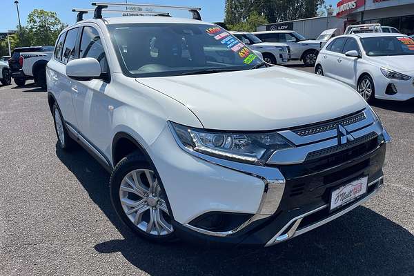 2020 Mitsubishi Outlander ES ZL