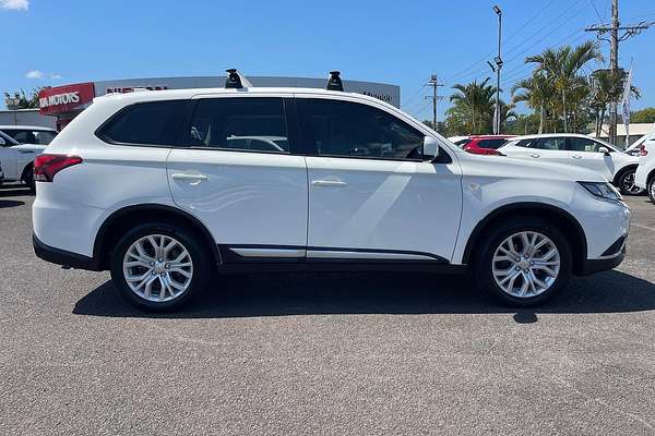 2020 Mitsubishi Outlander ES ZL