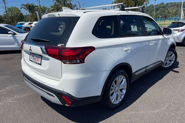 2020 Mitsubishi Outlander ES ZL