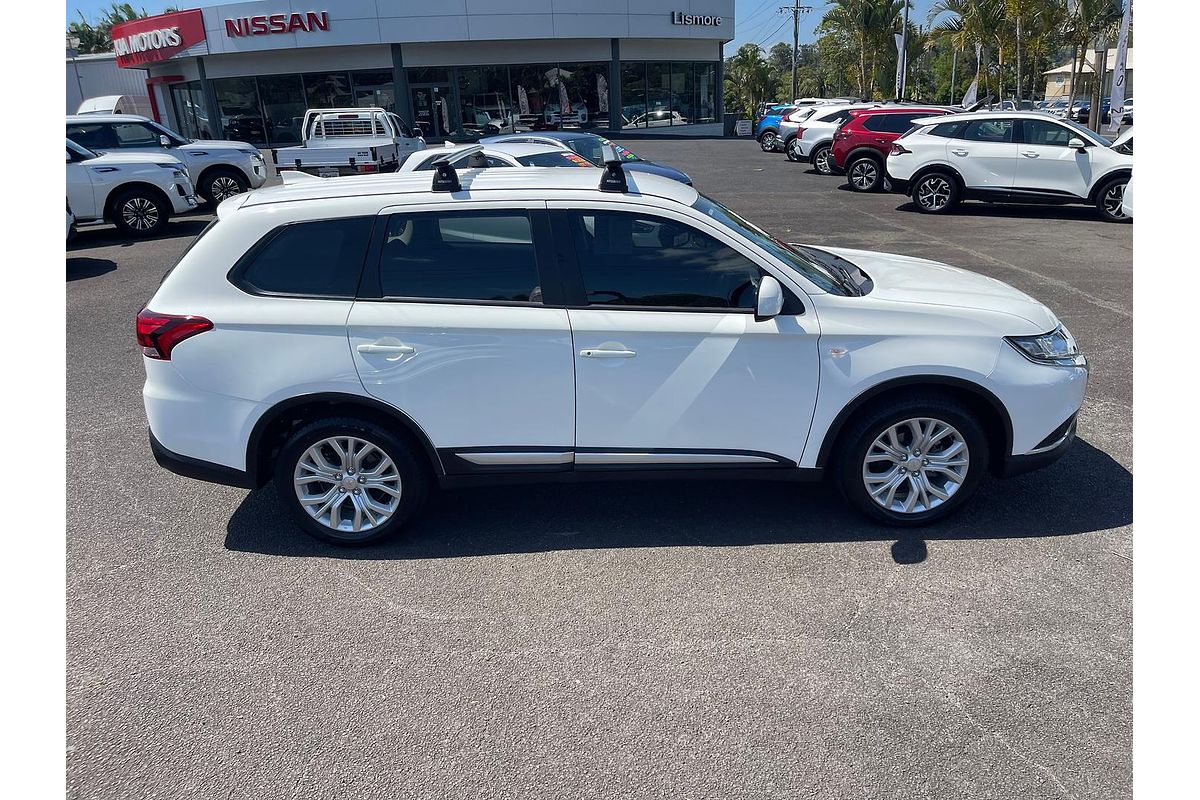 2020 Mitsubishi Outlander ES ZL