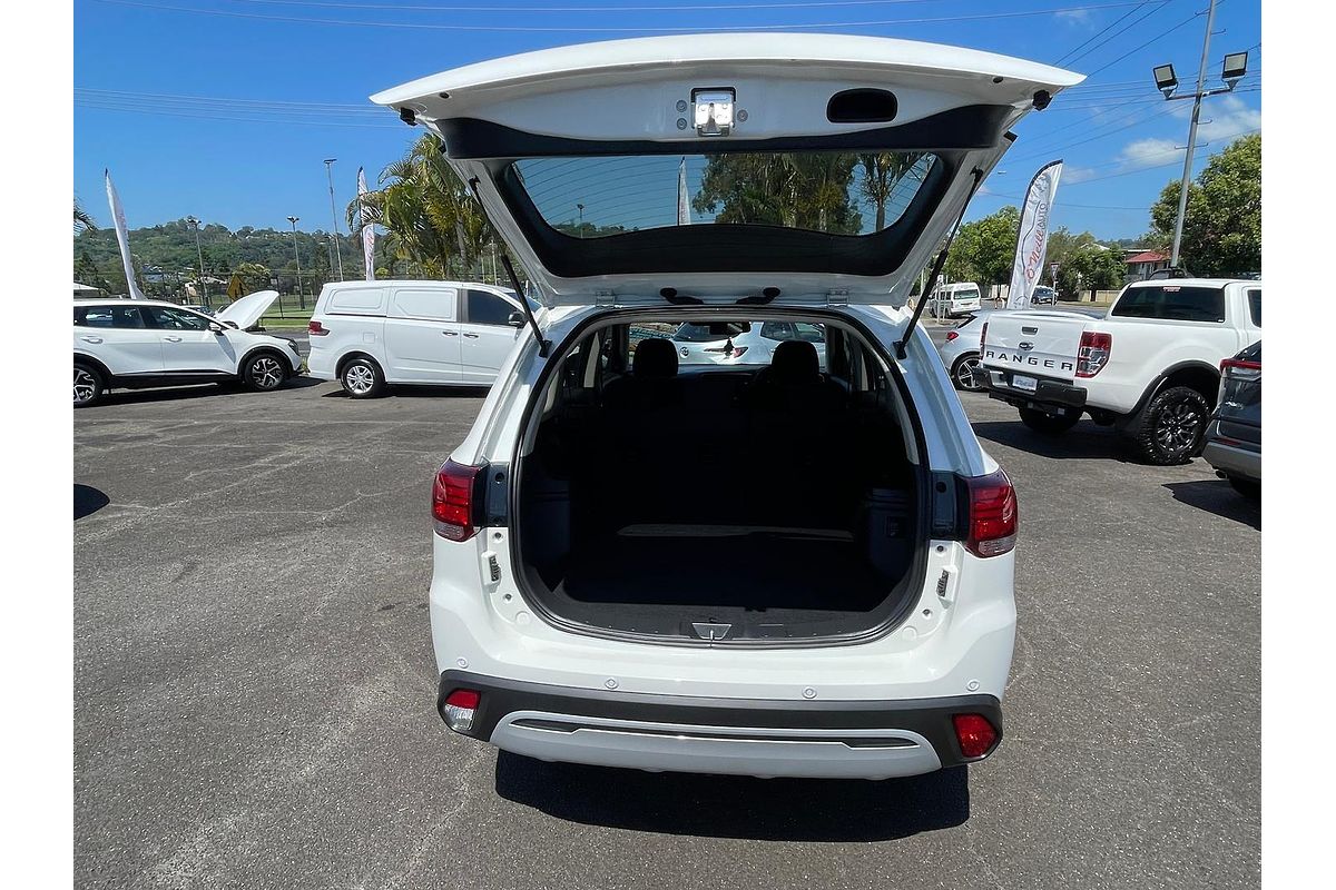 2020 Mitsubishi Outlander ES ZL