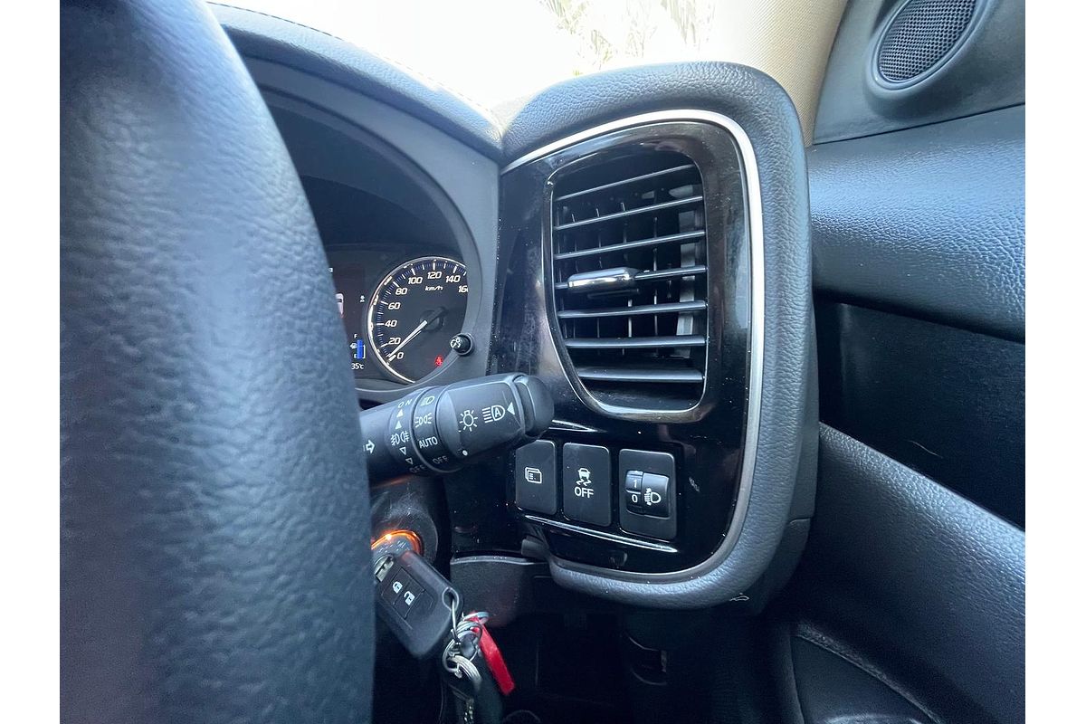 2020 Mitsubishi Outlander ES ZL