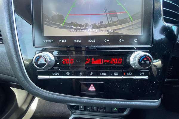 2020 Mitsubishi Outlander ES ZL