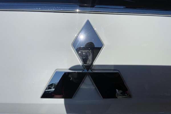 2020 Mitsubishi Outlander ES ZL