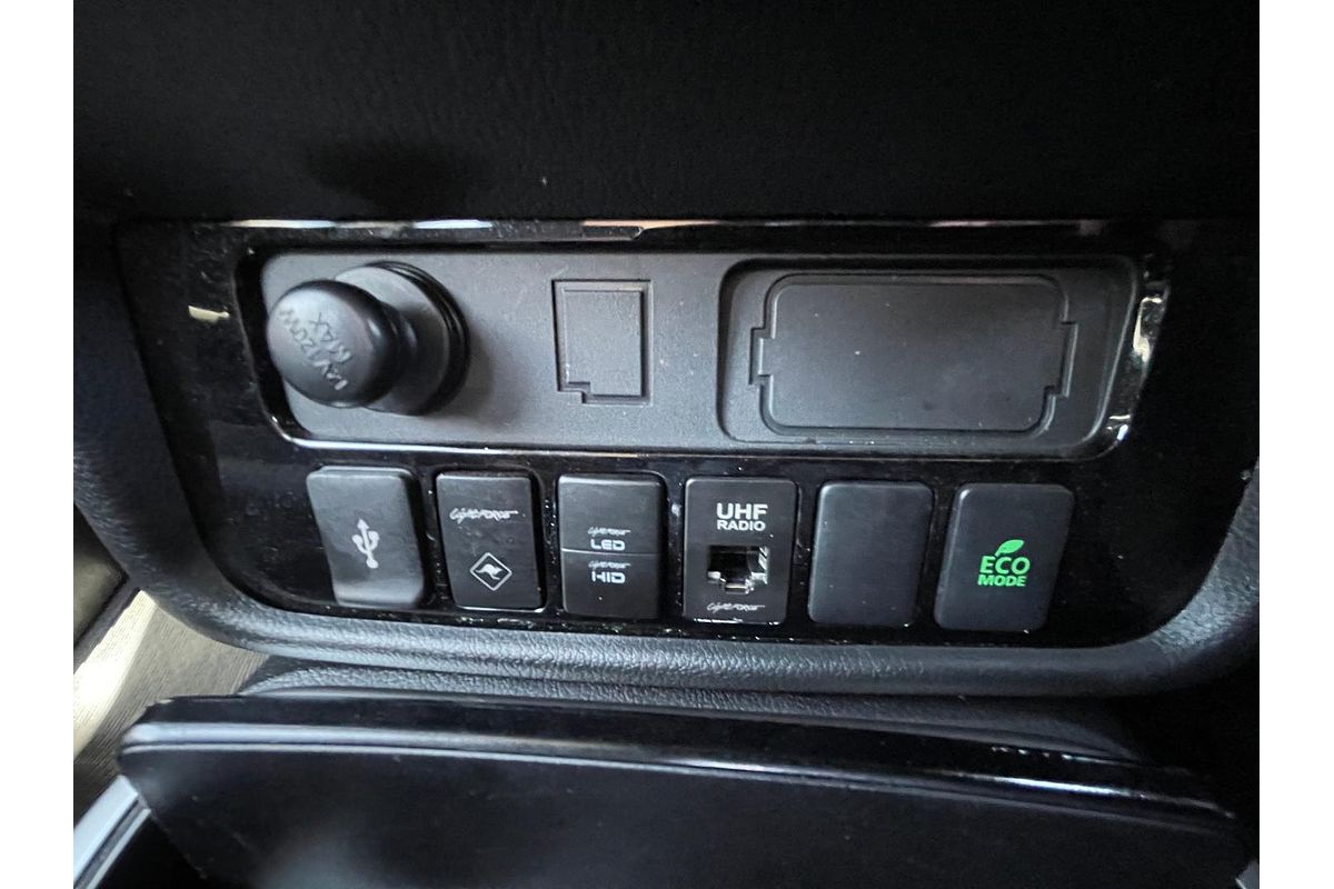 2020 Mitsubishi Outlander ES ZL
