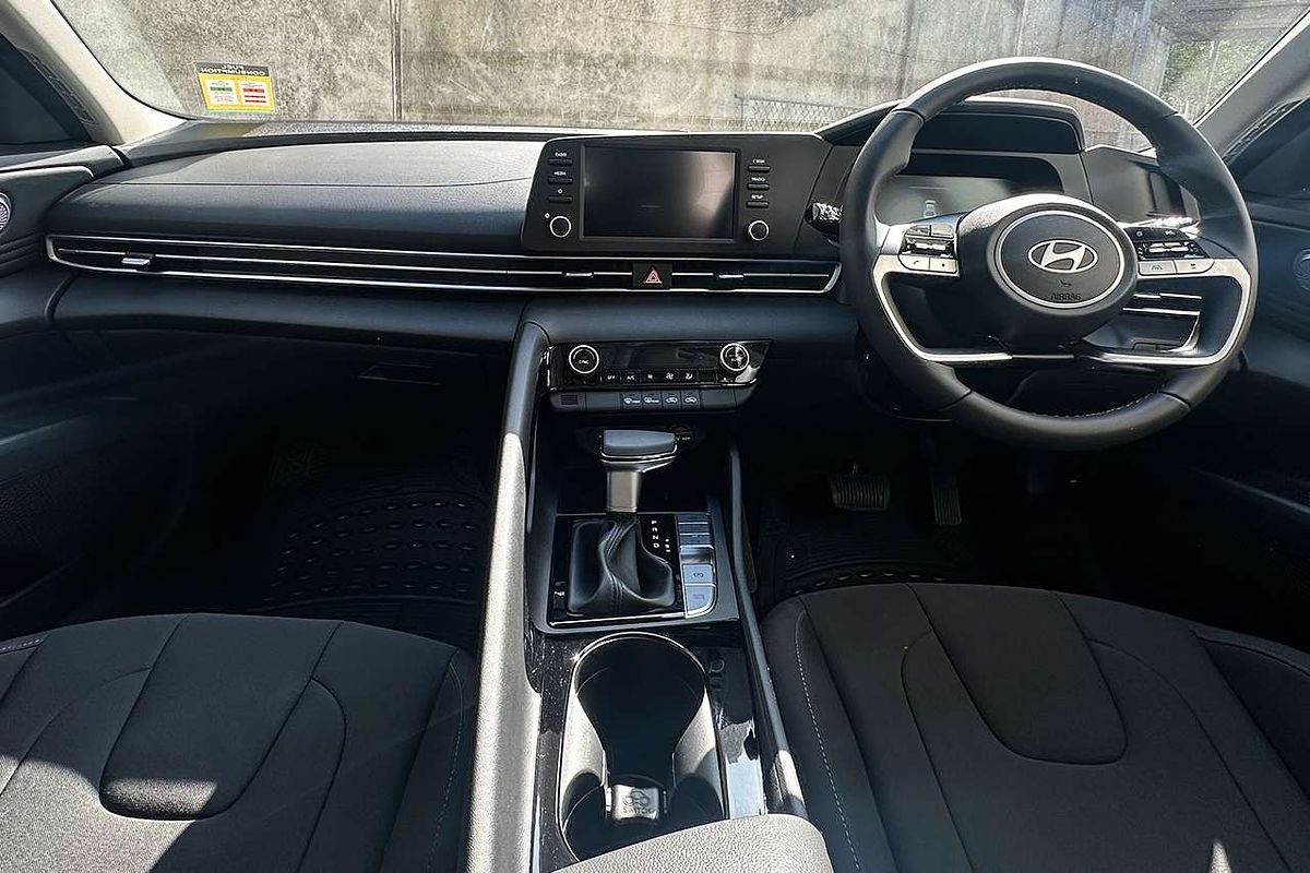 2024 Hyundai i30 Elite Hybrid CN7.V2