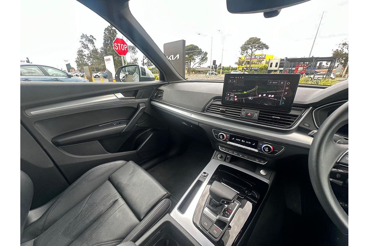 2023 Audi Q5 40 TDI S Line FY