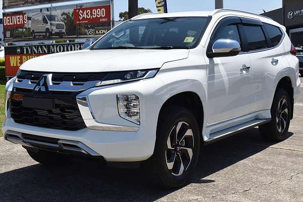 2024 Mitsubishi Pajero Sport GLS QG