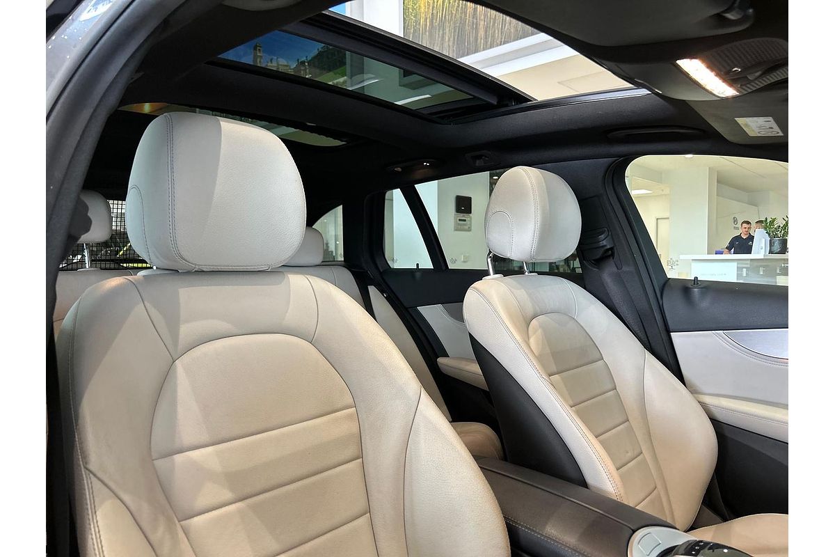 2015 Mercedes-Benz C-Class C250 BlueTEC S205