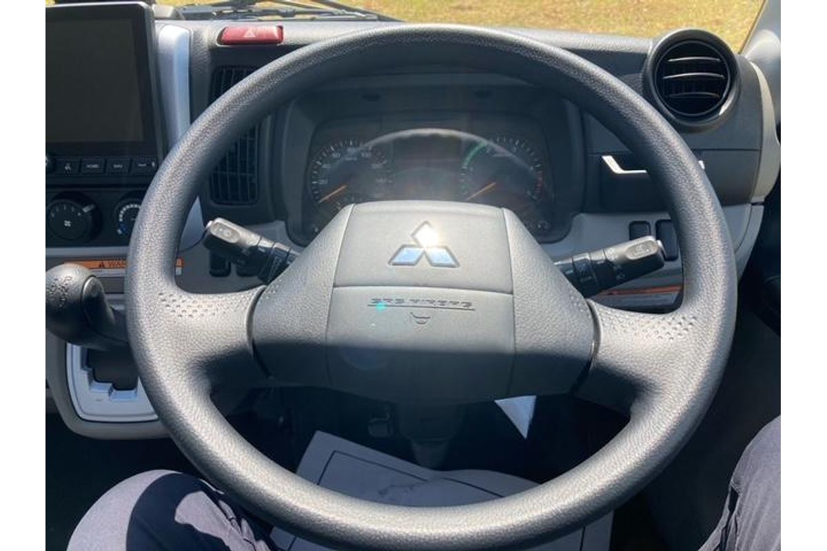 2024 Fuso Canter 815