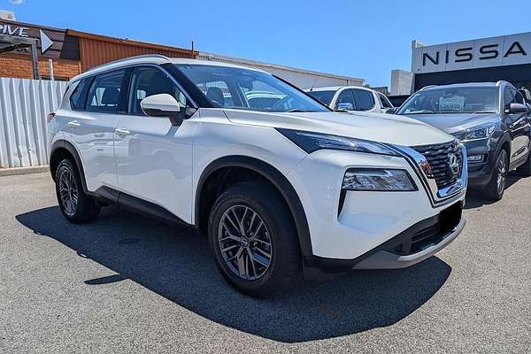 2023 Nissan X-TRAIL ST T33