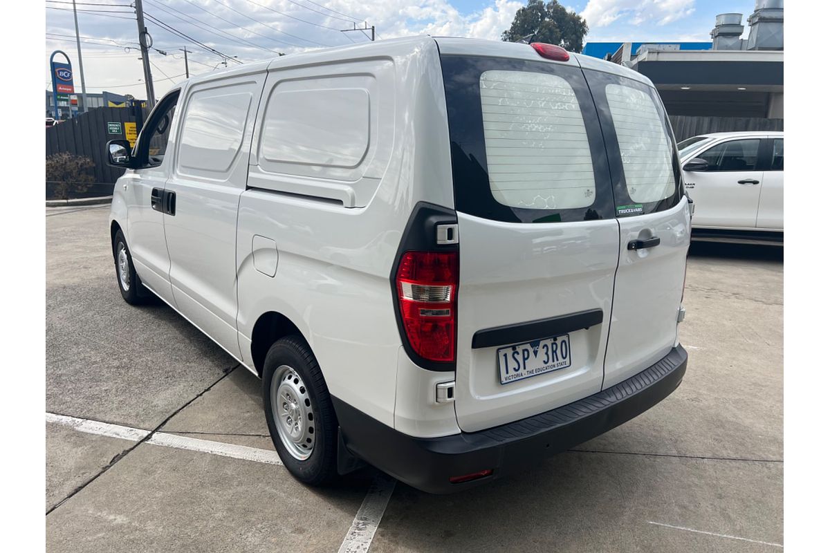 2019 Hyundai iLoad  TQ4