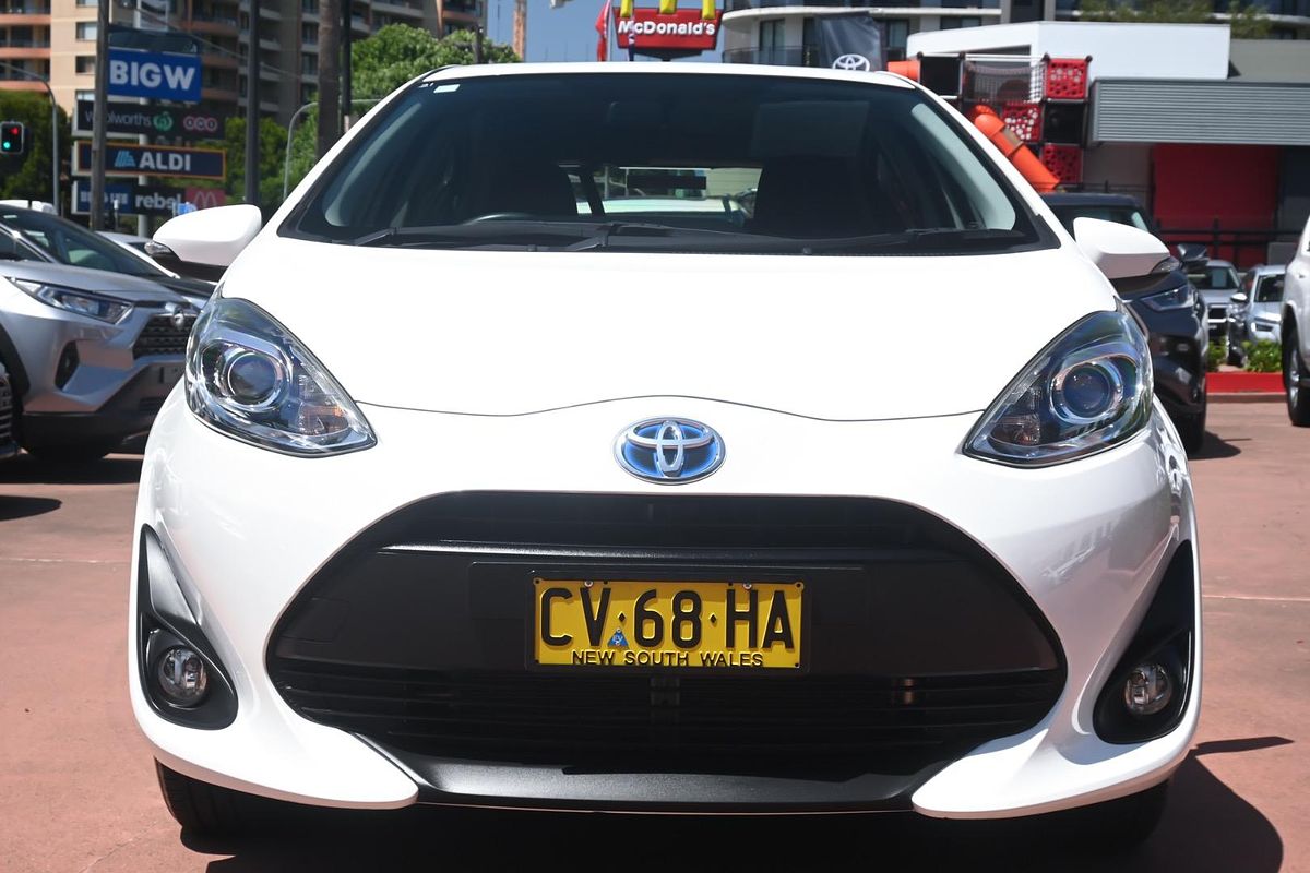 2019 Toyota Prius C NHP10R