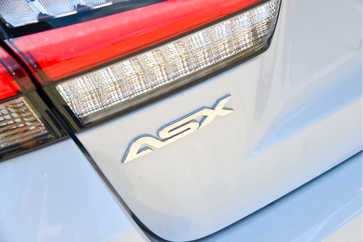 2024 Mitsubishi ASX Exceed XD