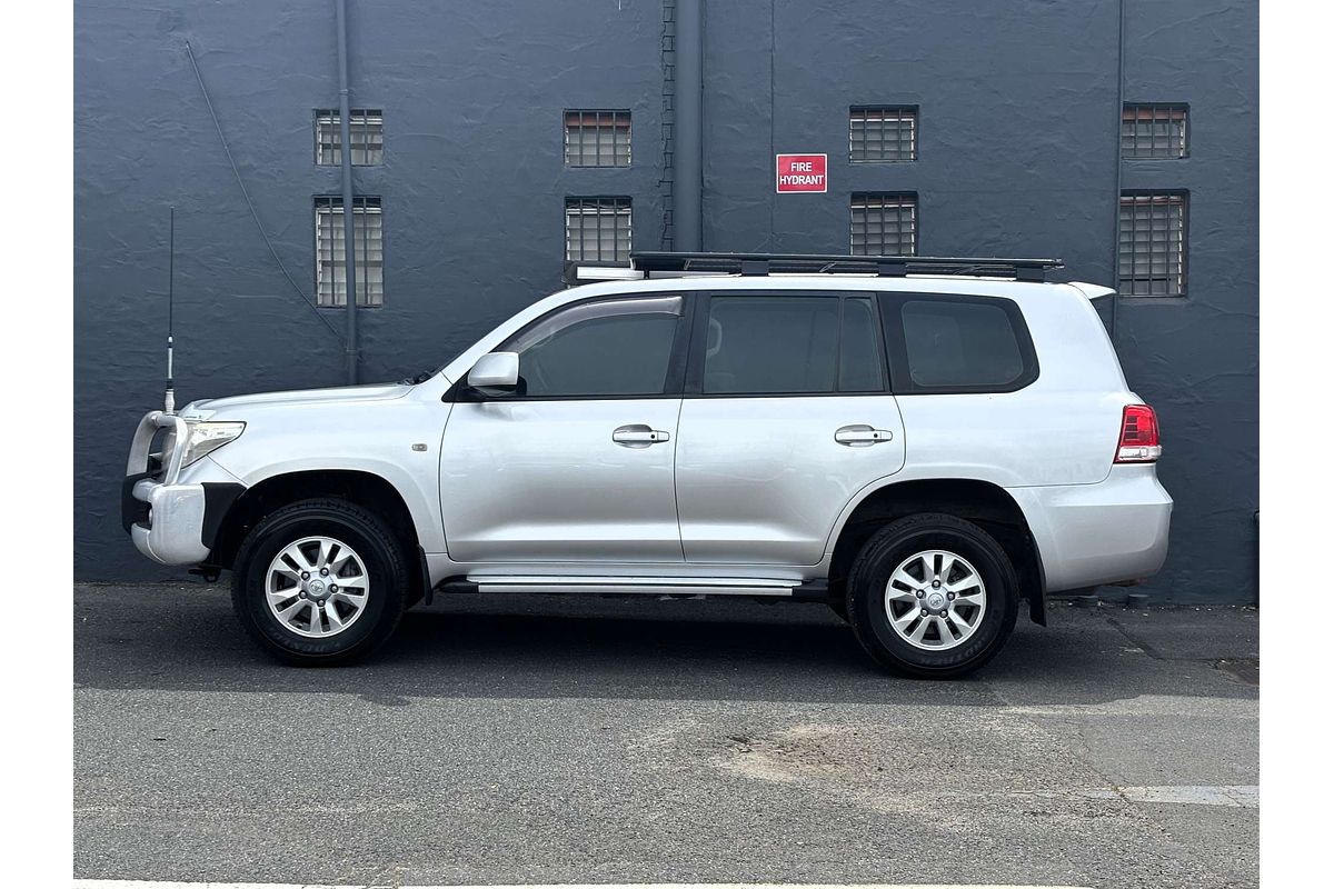 2009 Toyota Landcruiser GXL UZJ200R