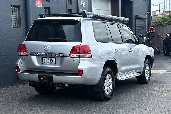 2009 Toyota Landcruiser GXL UZJ200R
