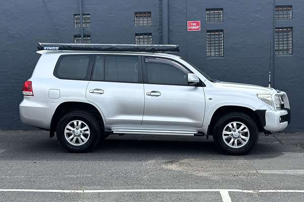 2009 Toyota Landcruiser GXL UZJ200R