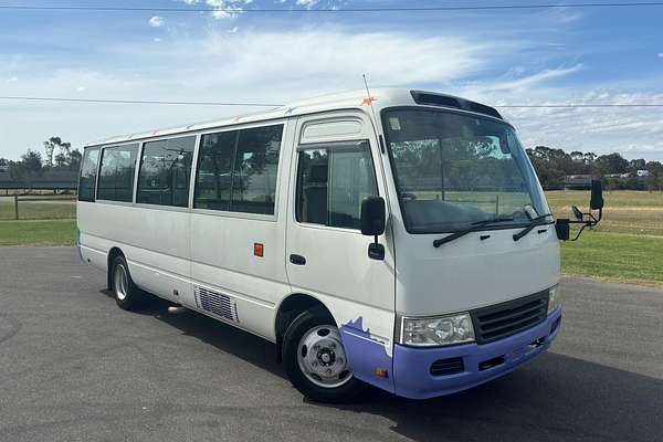 2011 Toyota Coaster Deluxe XZB50R