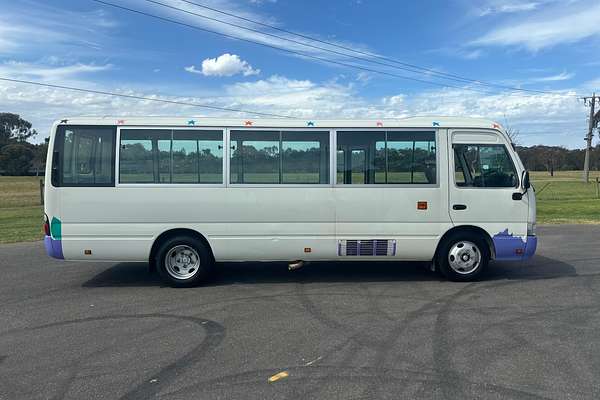 2011 Toyota Coaster Deluxe XZB50R
