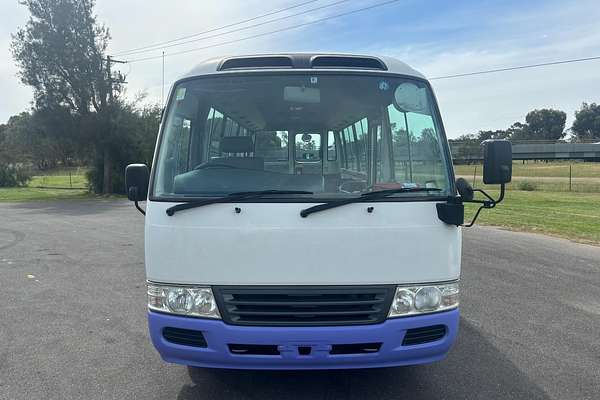2011 Toyota Coaster Deluxe XZB50R