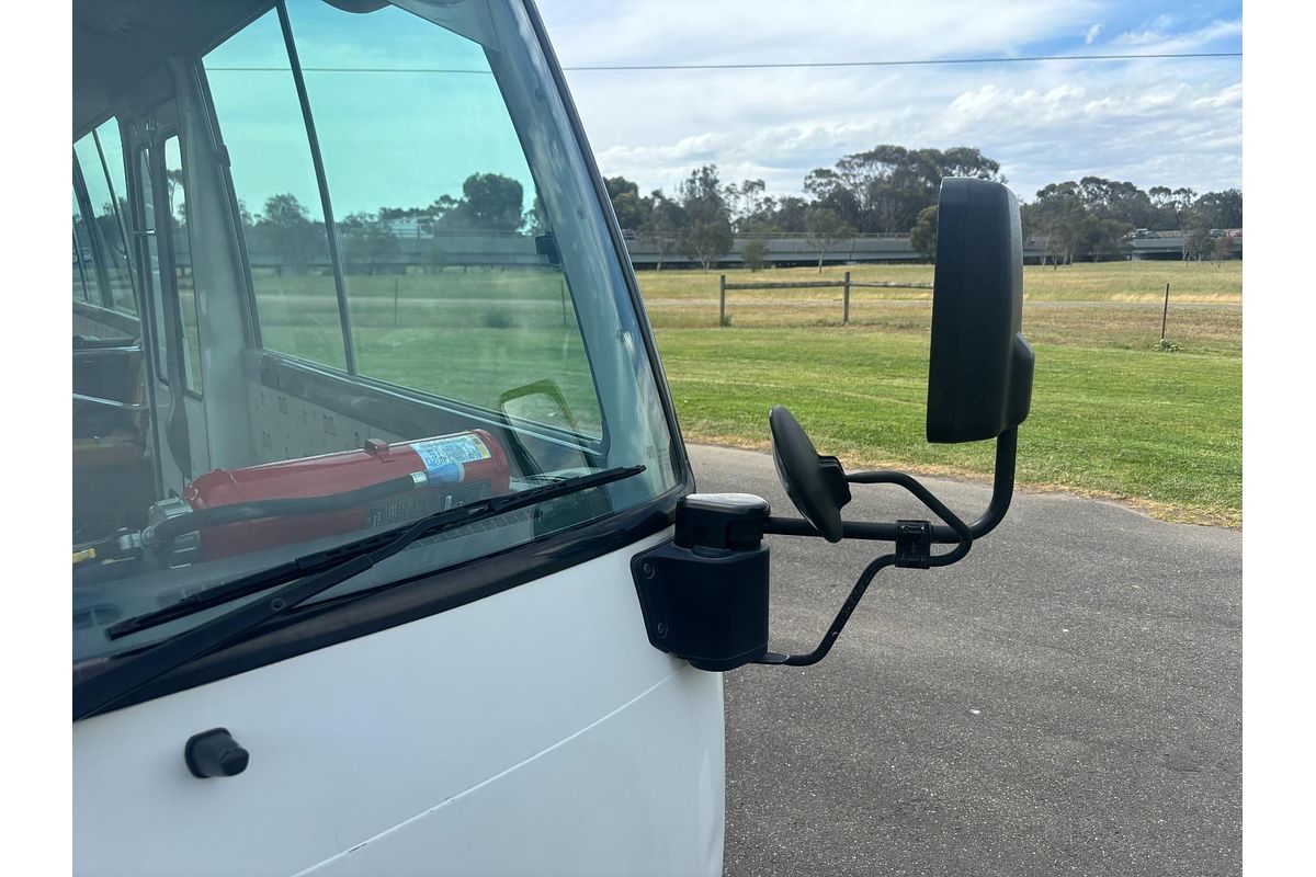 2011 Toyota Coaster Deluxe XZB50R