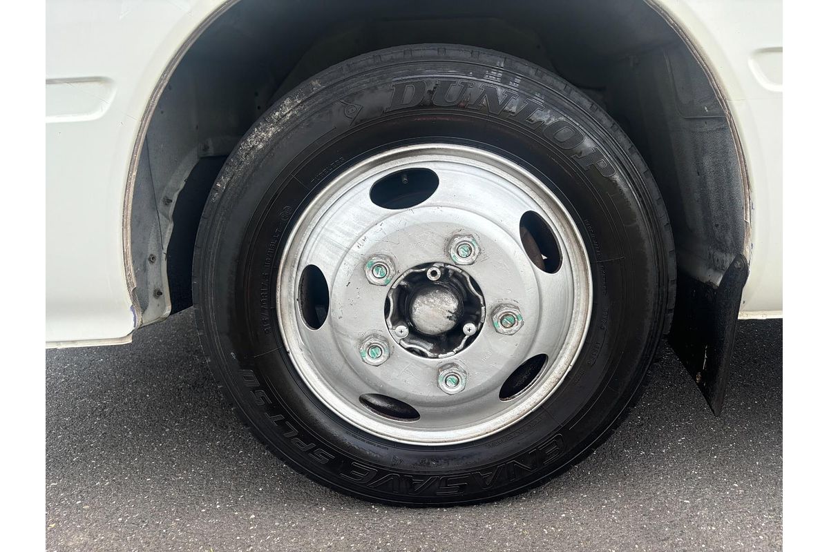 2011 Toyota Coaster Deluxe XZB50R
